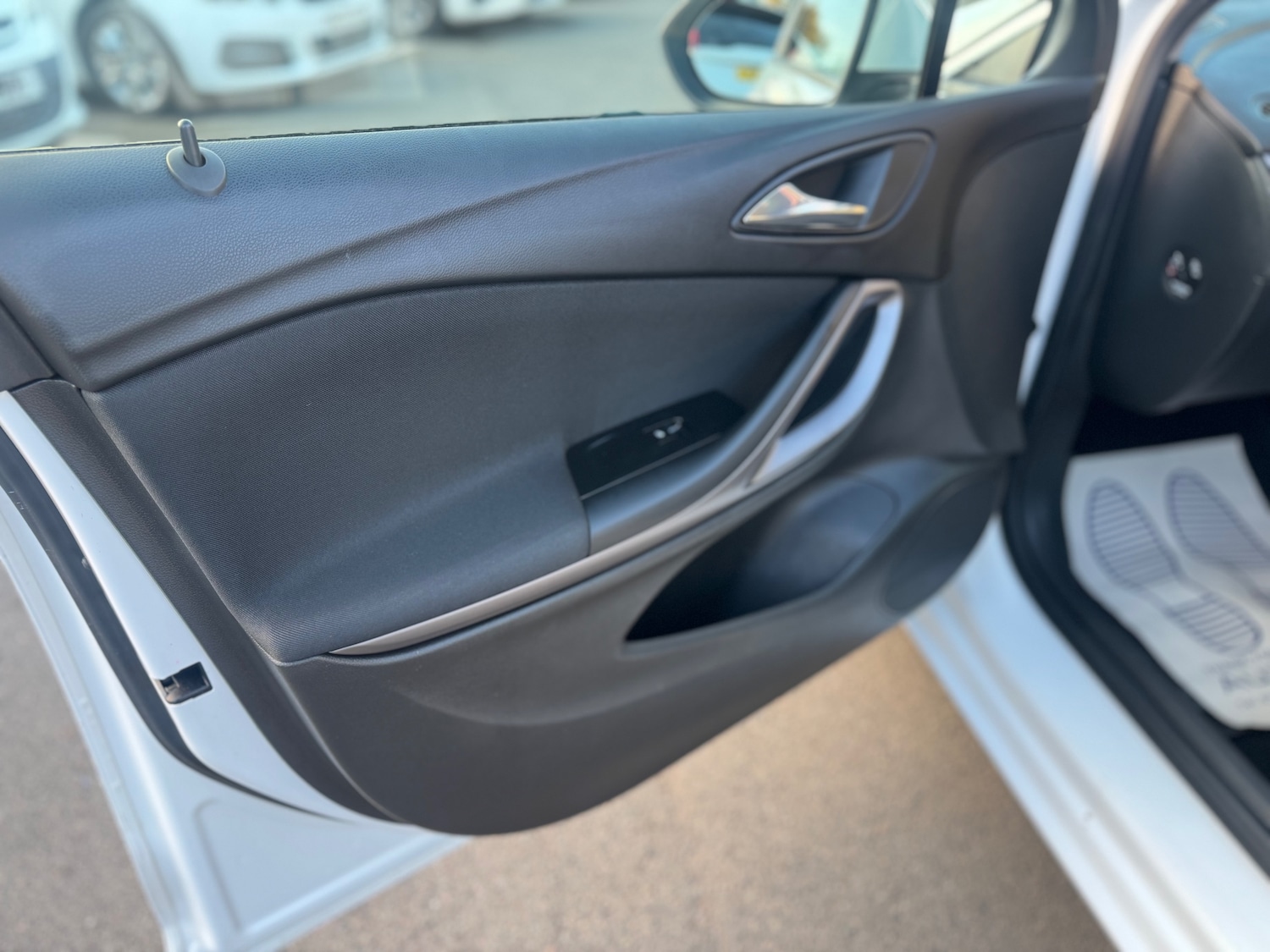 Used Vauxhall Astra 2017 for sale - 76316063: Photo 30