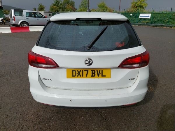 Used Vauxhall Astra 2017 for sale - 76316063: Photo 6