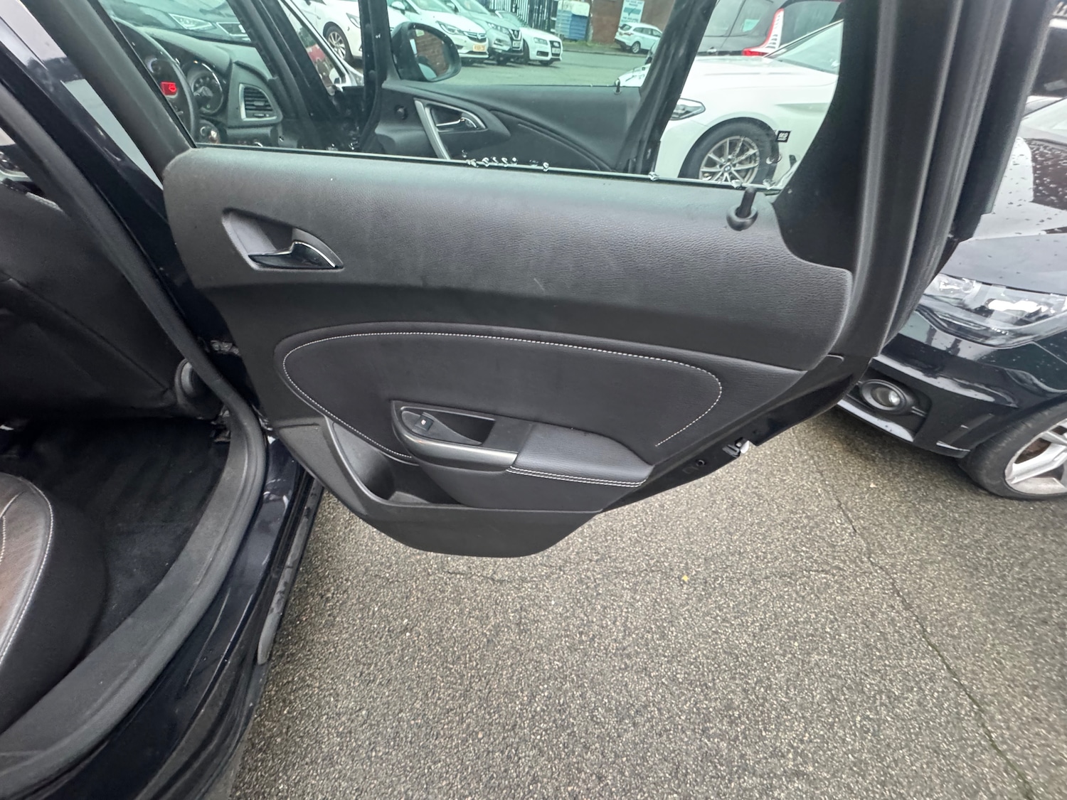 Used Vauxhall Astra 2011 for sale - 76954559: Photo 11