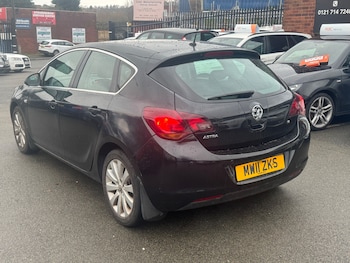 Used Vauxhall Astra 2011 for sale - 76954559: Photo