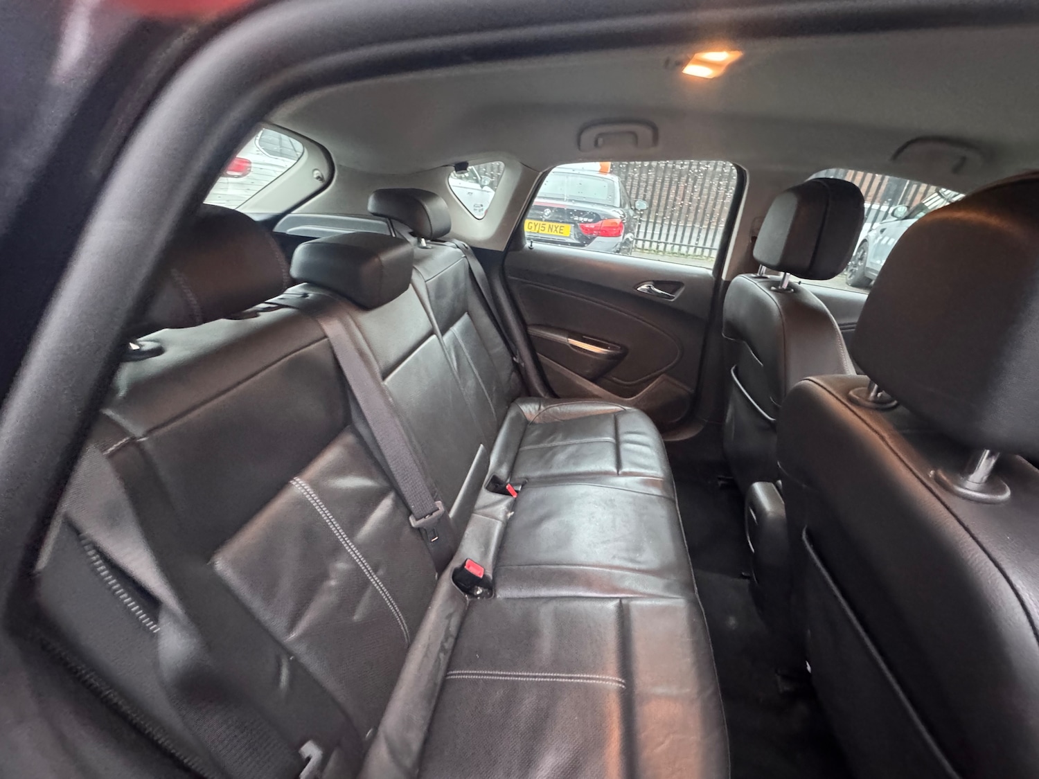 Used Vauxhall Astra 2011 for sale - 76954559: Photo 9