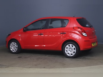 Used Hyundai i20 2013 for sale - 77168056: Photo