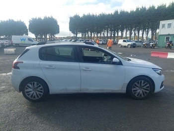 Used Peugeot 308 2020 for sale - 76125479: Photo 2