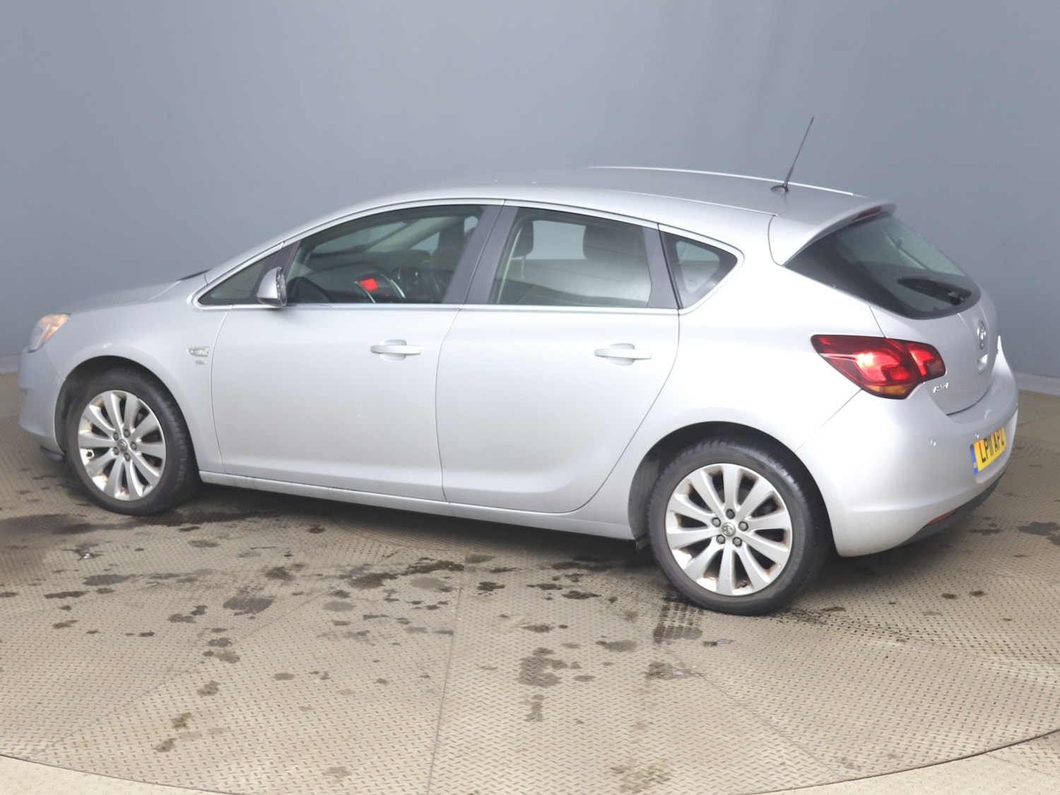 Used Vauxhall Astra 2011 for sale - 77171401: Photo 3