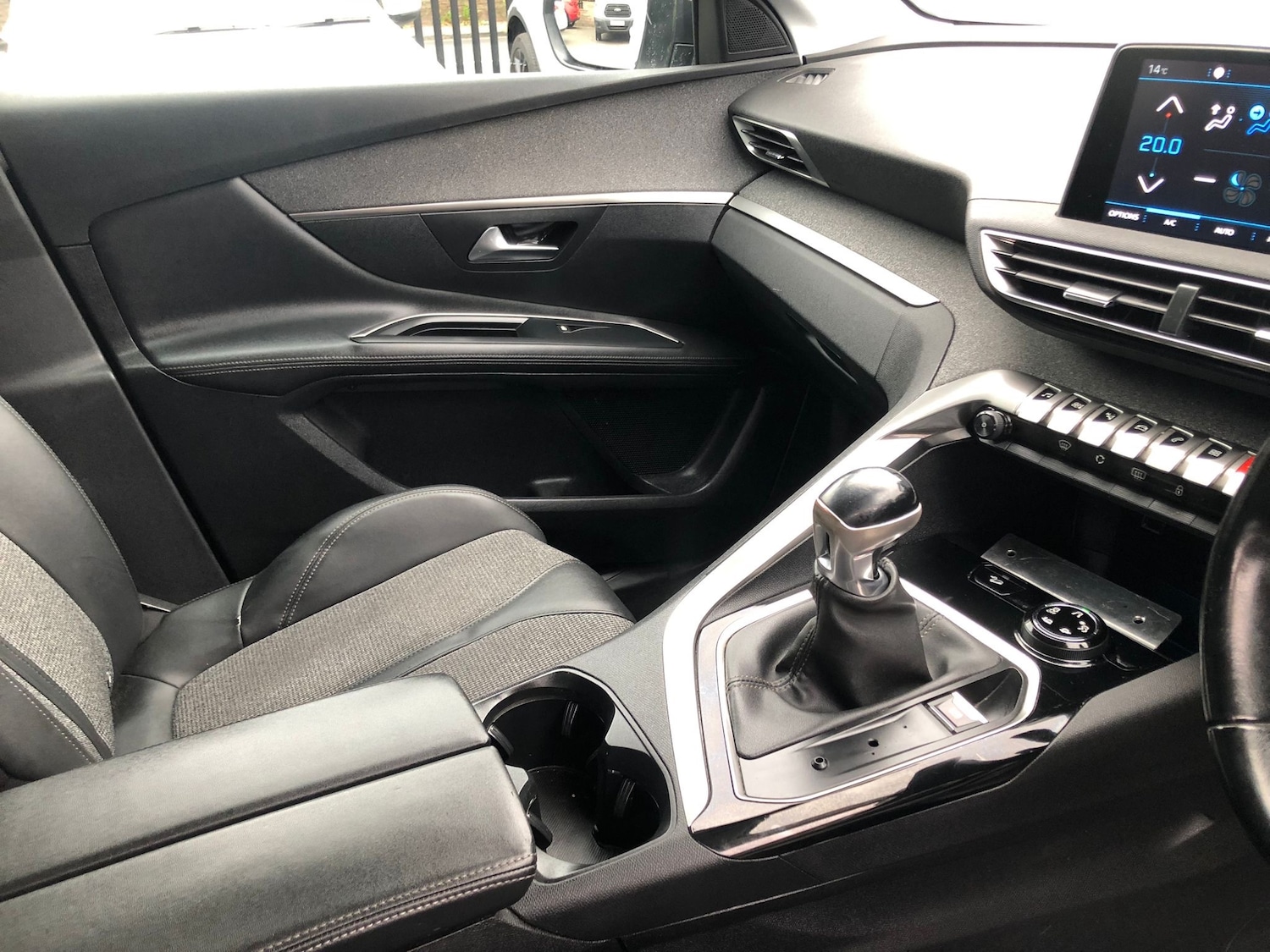 Used Peugeot 3008 2020 for sale - 76590678: Photo 13