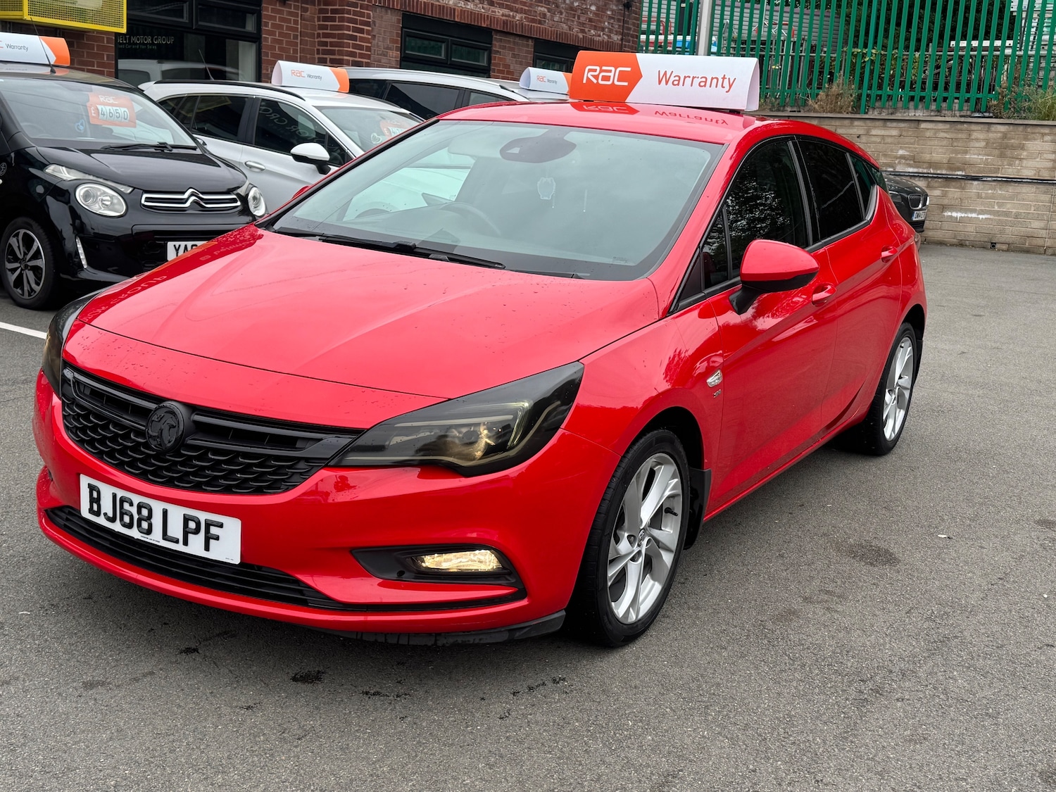 Used Vauxhall Astra 2018 for sale - 76087293: Photo 2