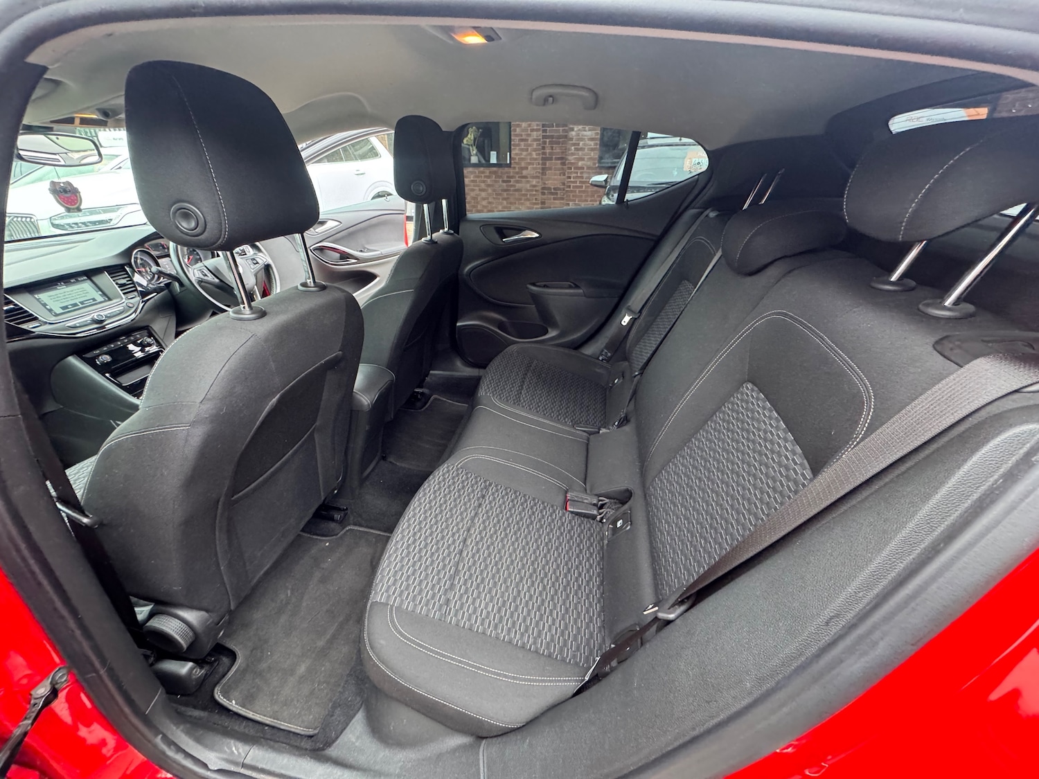 Used Vauxhall Astra 2018 for sale - 76087293: Photo 20