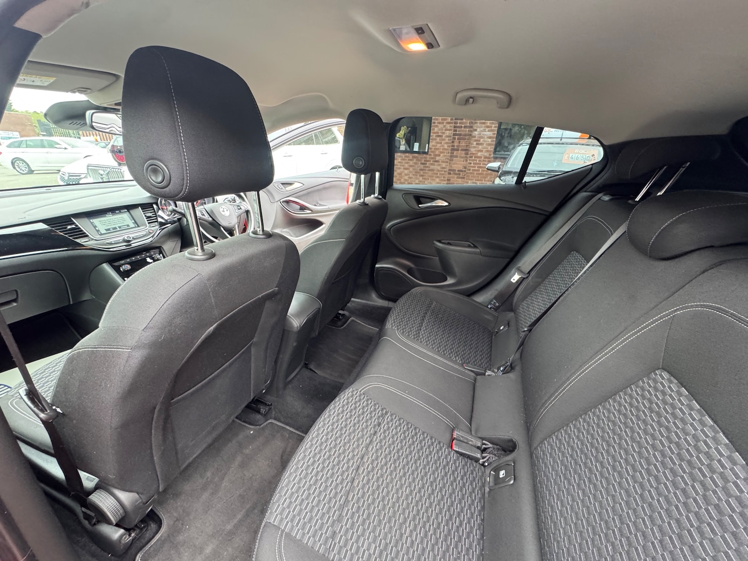 Used Vauxhall Astra 2018 for sale - 76087293: Photo 22