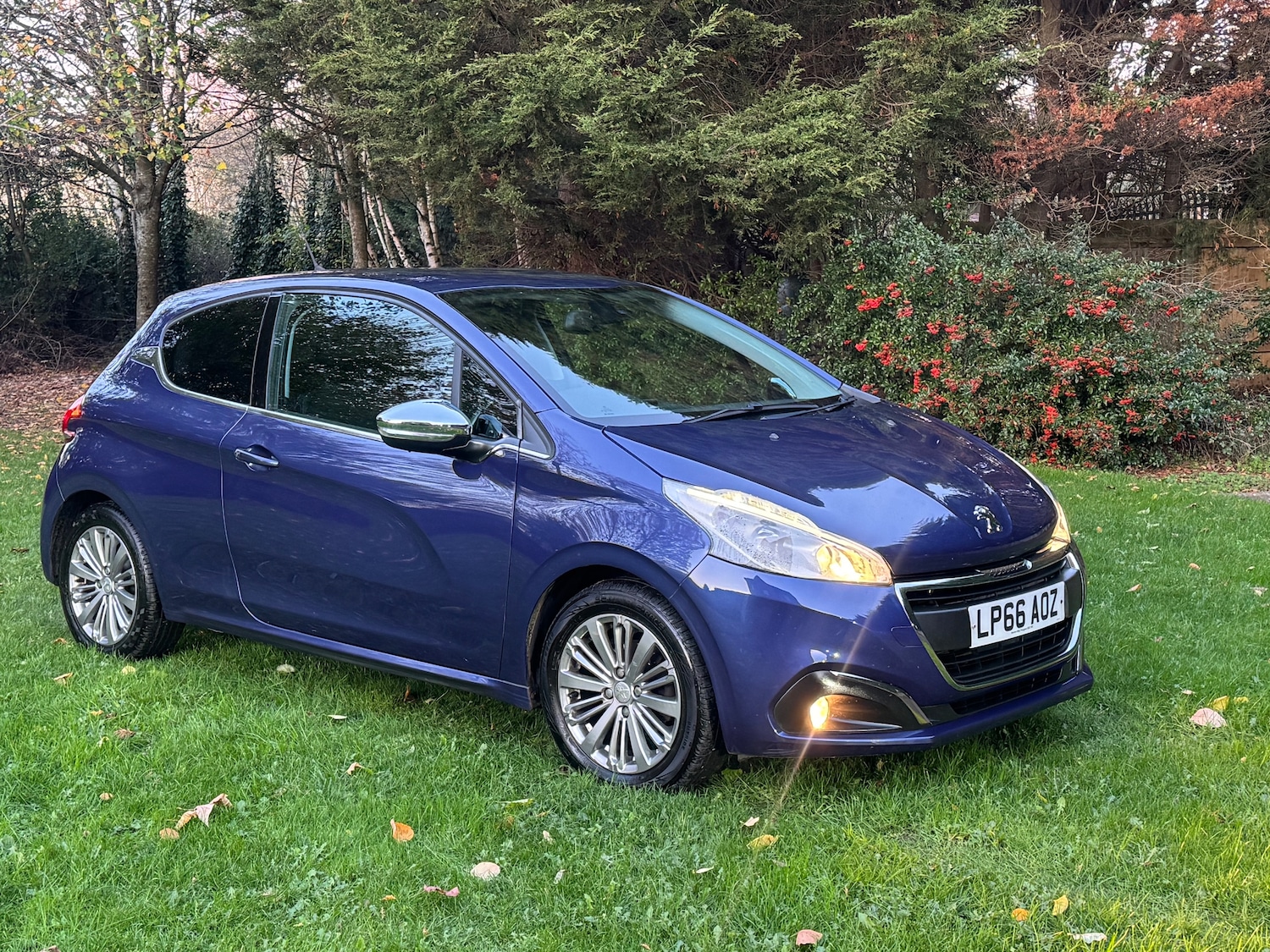 Used Peugeot 208 2017 for sale - 76836555: Photo 4