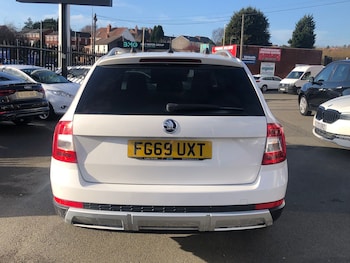Used Skoda Octavia 2019 for sale - 77161280: Photo