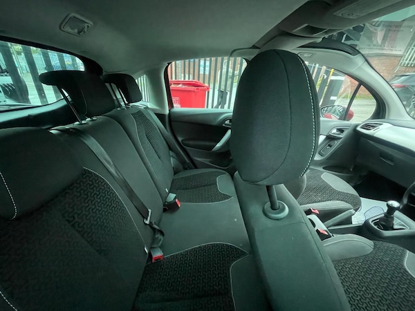 Used Citroen C3 2010 for sale - 76292906: Photo 10