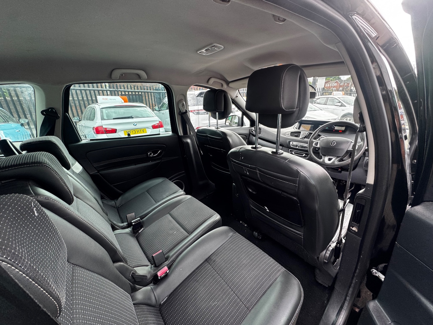 Used Renault Grand Scenic 2012 for sale - 77211703: Photo 12