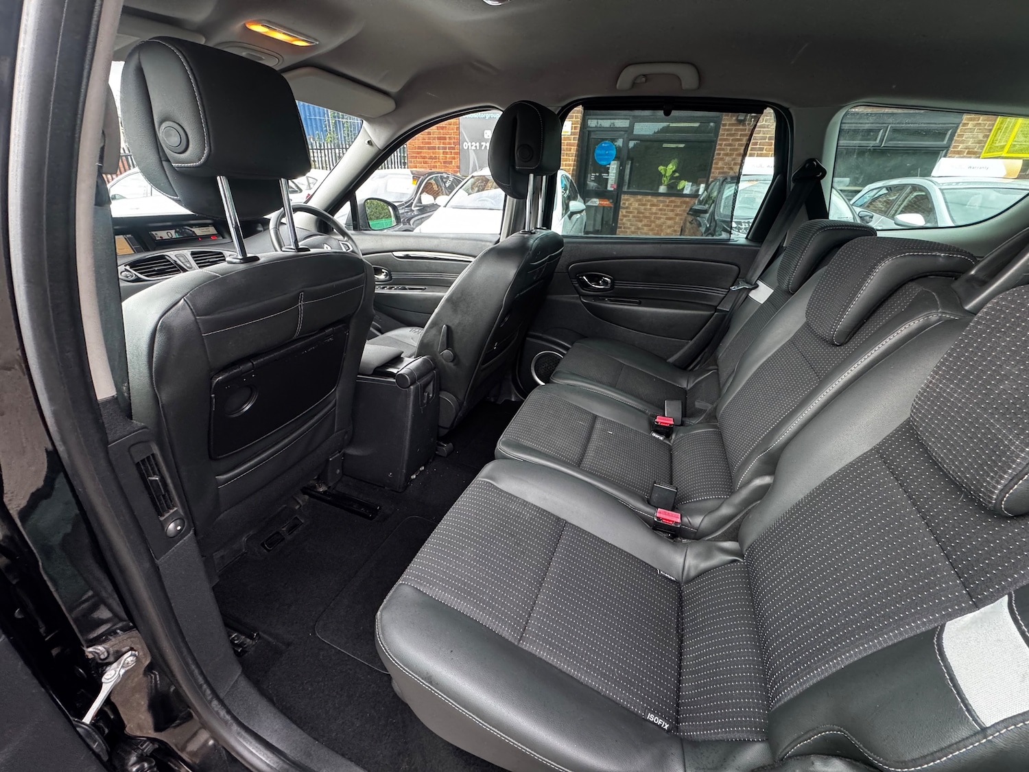 Used Renault Grand Scenic 2012 for sale - 77211703: Photo 18