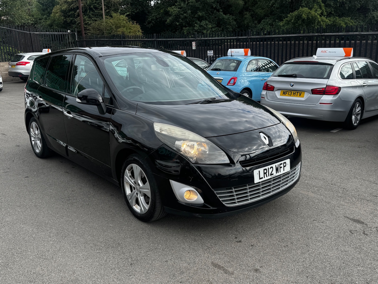 Used Renault Grand Scenic 2012 for sale - 77211703: Photo 3