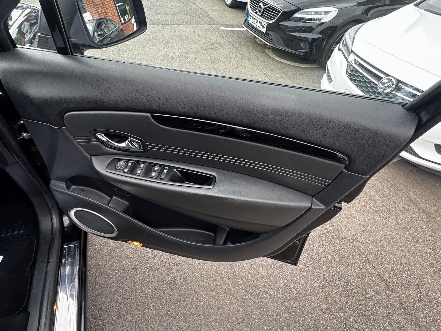 Used Renault Grand Scenic 2012 for sale - 77211703: Photo 9