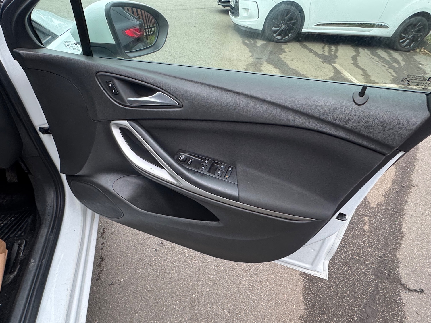 Used Vauxhall Astra 2020 for sale - 75766586: Photo 8