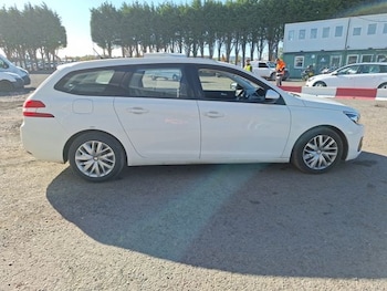 Used Peugeot 308 2020 for sale - 76285964: Photo 3