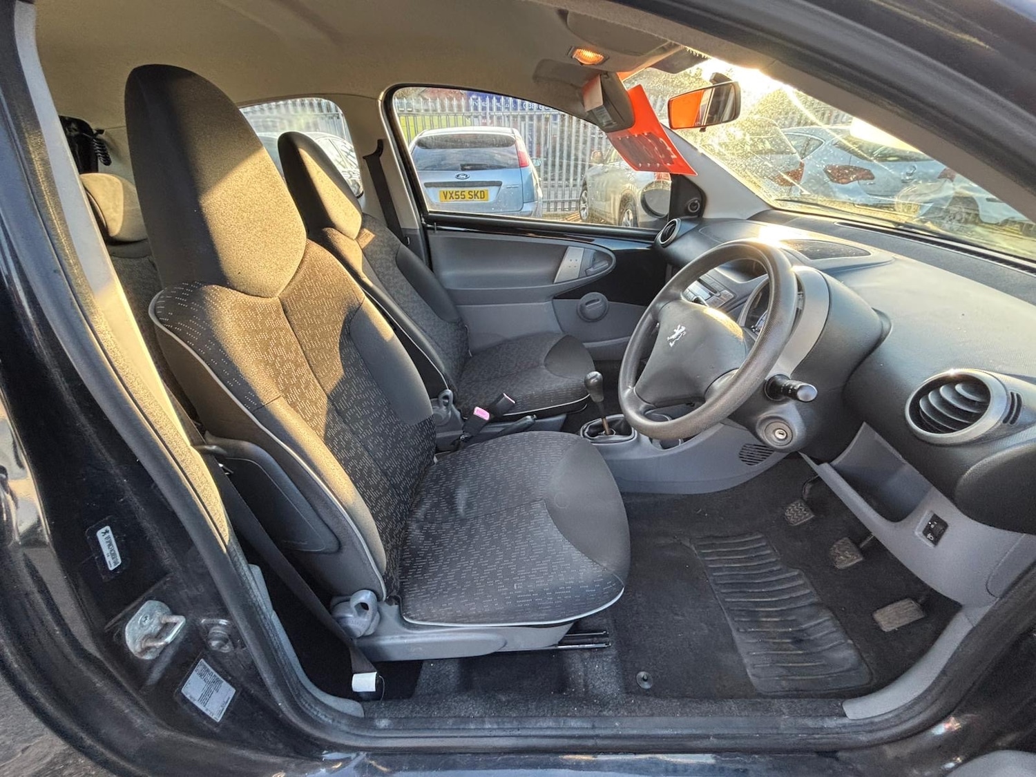 Used Peugeot 107 2010 for sale - 77171405: Photo 10