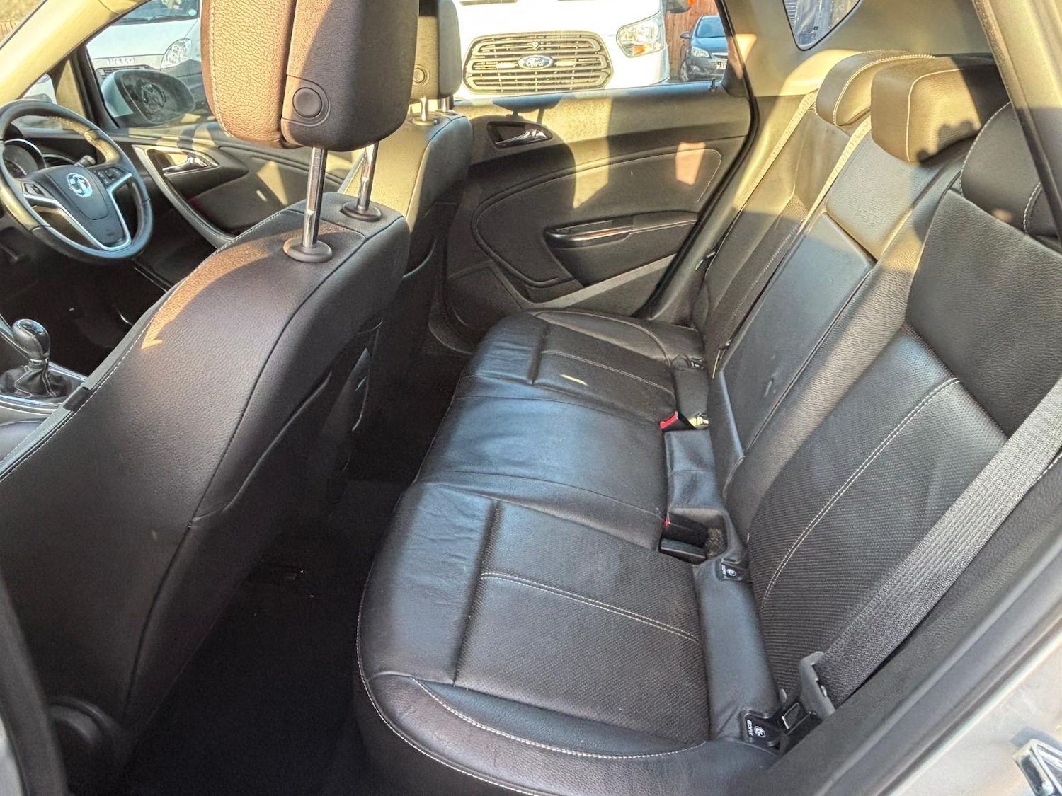 Used Vauxhall Astra 2011 for sale - 77600565: Photo 5