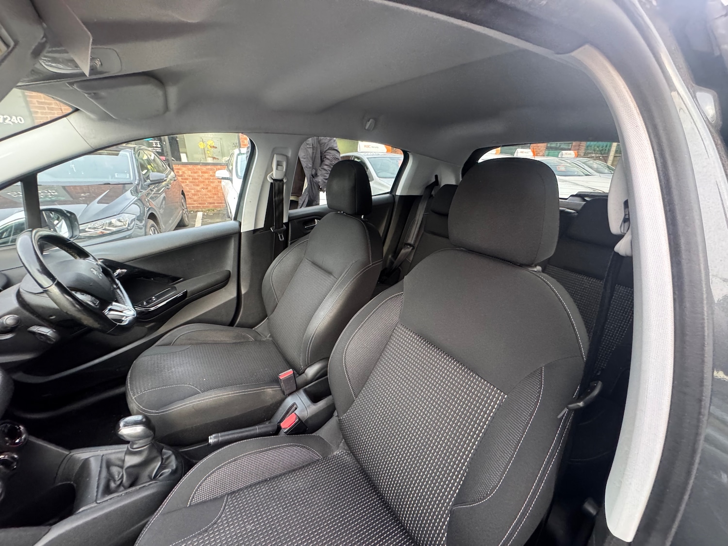 Used Peugeot 208 2018 for sale - 77171407: Photo 22