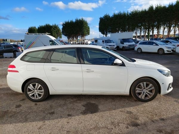Used Peugeot 308 SW 2020 for sale - 76453673: Photo 3