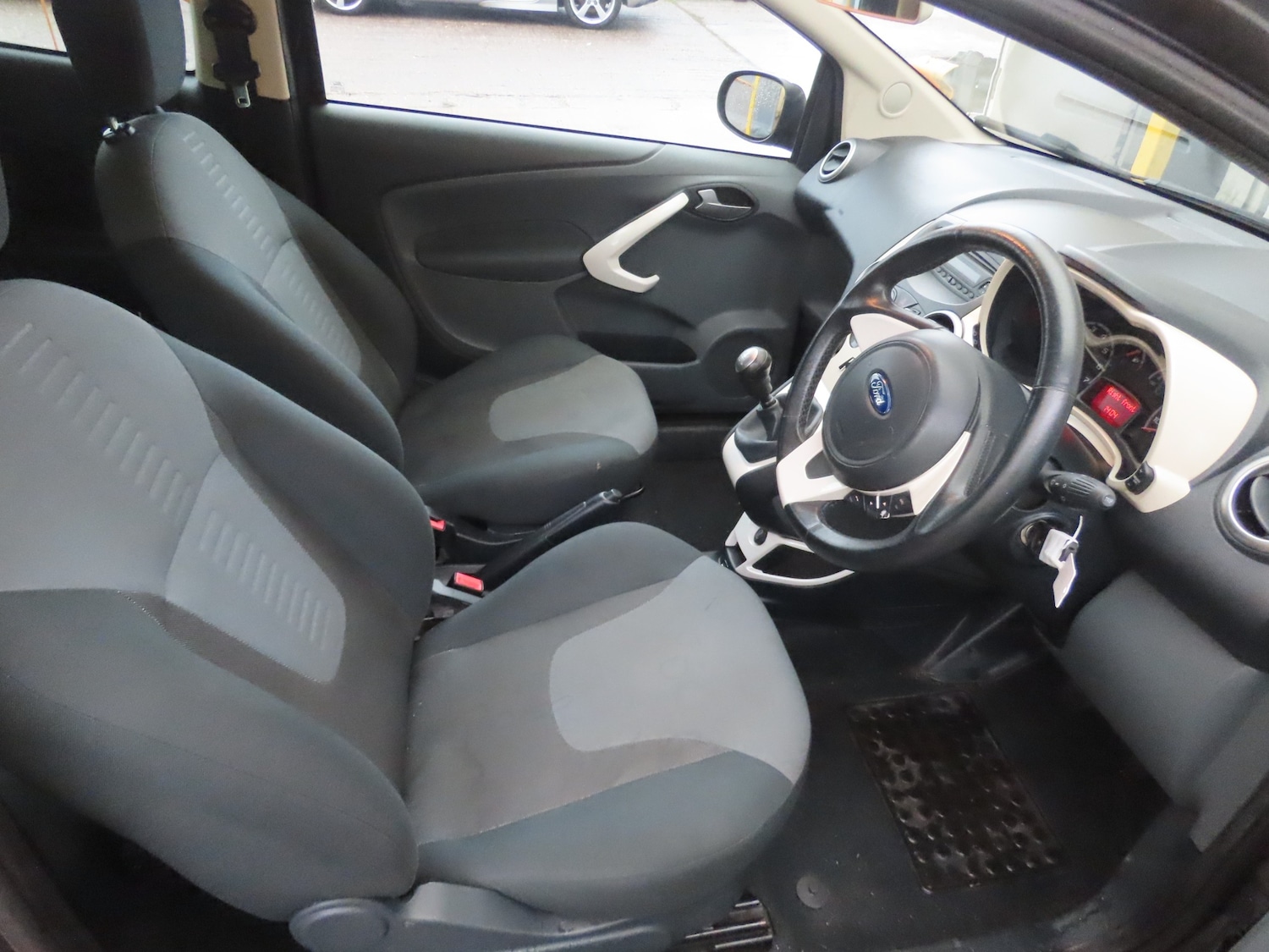 Used Ford Ka 2013 for sale - 77200797: Photo 6