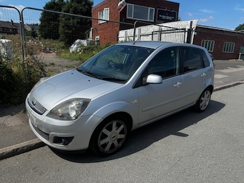 Used Ford Fiesta 2008 for sale - 76250660: Photo 2