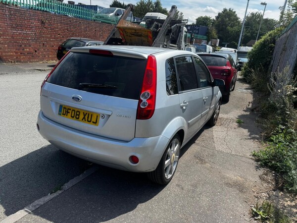 Used Ford Fiesta 2008 for sale - 76250660: Photo 4