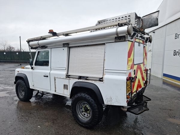 Used Land Rover Defender 110 2015 for sale - 77139314: Photo 21