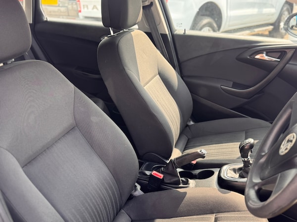 Used Vauxhall Astra 2014 for sale - 74422068: Photo 11