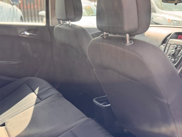 Used Vauxhall Astra 2014 for sale - 74422068: Photo 9