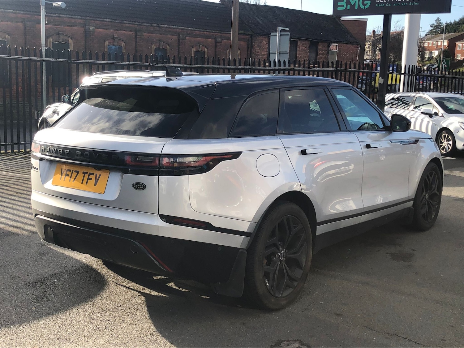 Used Land Rover Range Rover Velar 2017 for sale - 77341047: Photo 3
