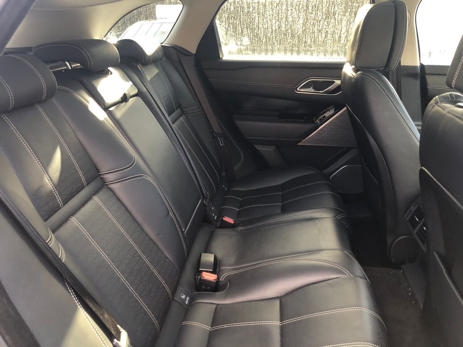 Used Land Rover Range Rover Velar 2017 for sale - 77341047: Photo 9