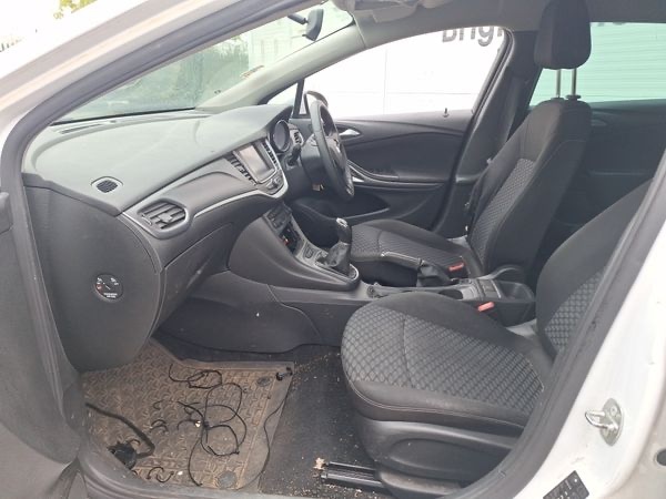 Used Vauxhall Astra 2019 for sale - 76357837: Photo 10