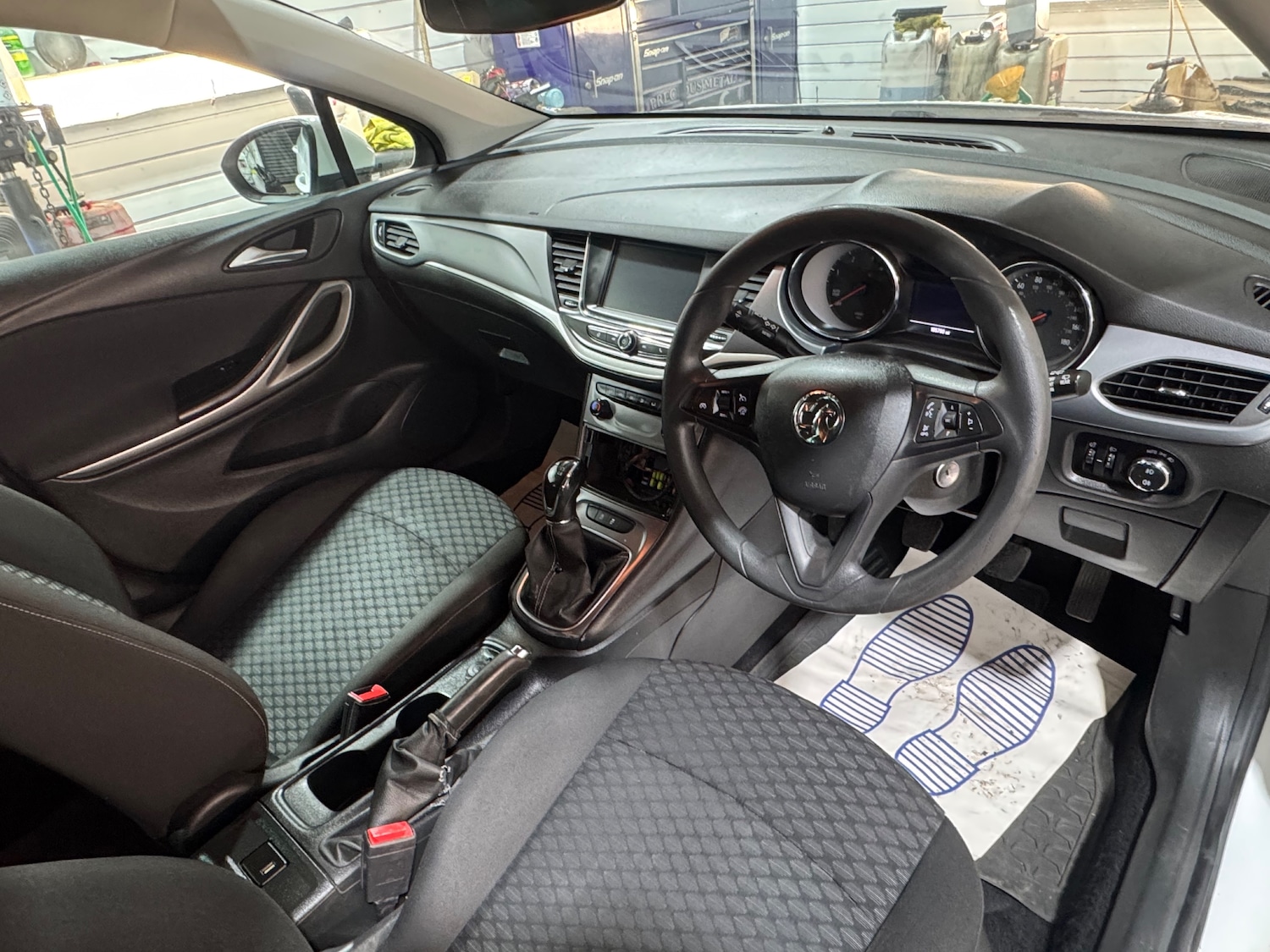 Used Vauxhall Astra 2018 for sale - 77187659: Photo 6