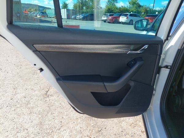 Used Skoda Octavia 2019 for sale - 76077136: Photo 8