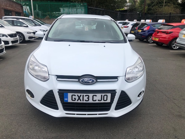 Used Ford Focus 2013 for sale - 76232332: Photo 2