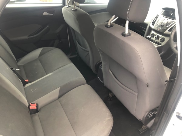 Used Ford Focus 2013 for sale - 76232332: Photo 8