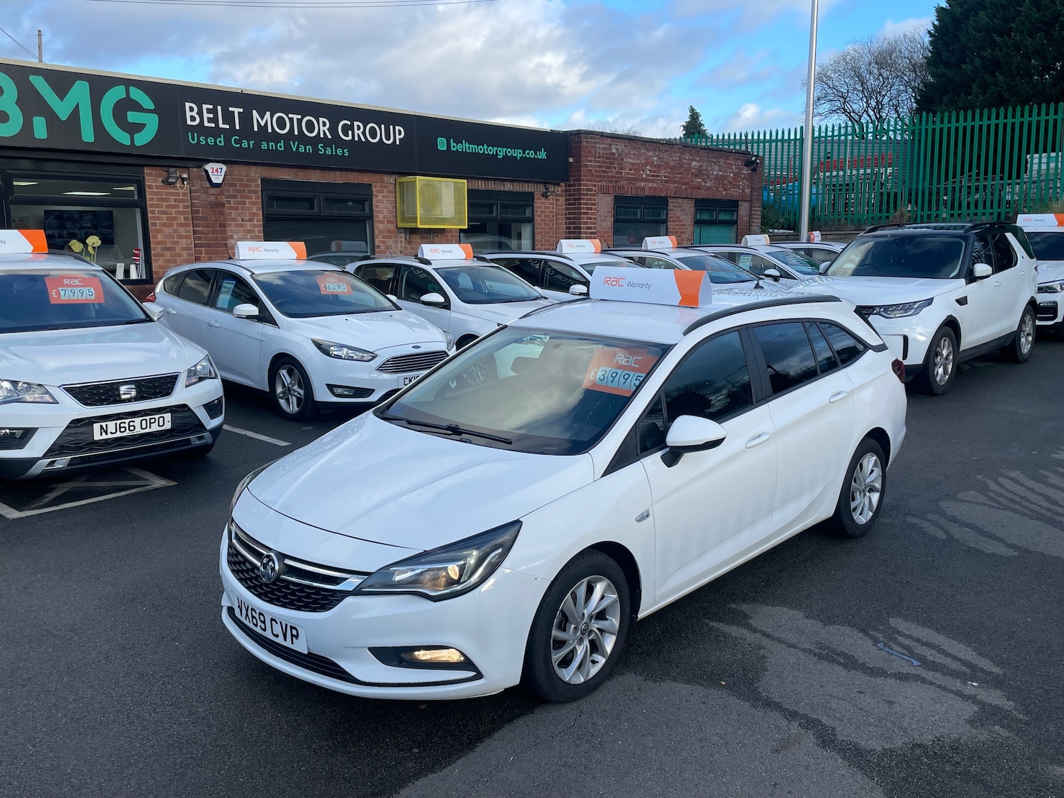 Used Vauxhall Astra 2019 for sale - 76357783: Photo 2