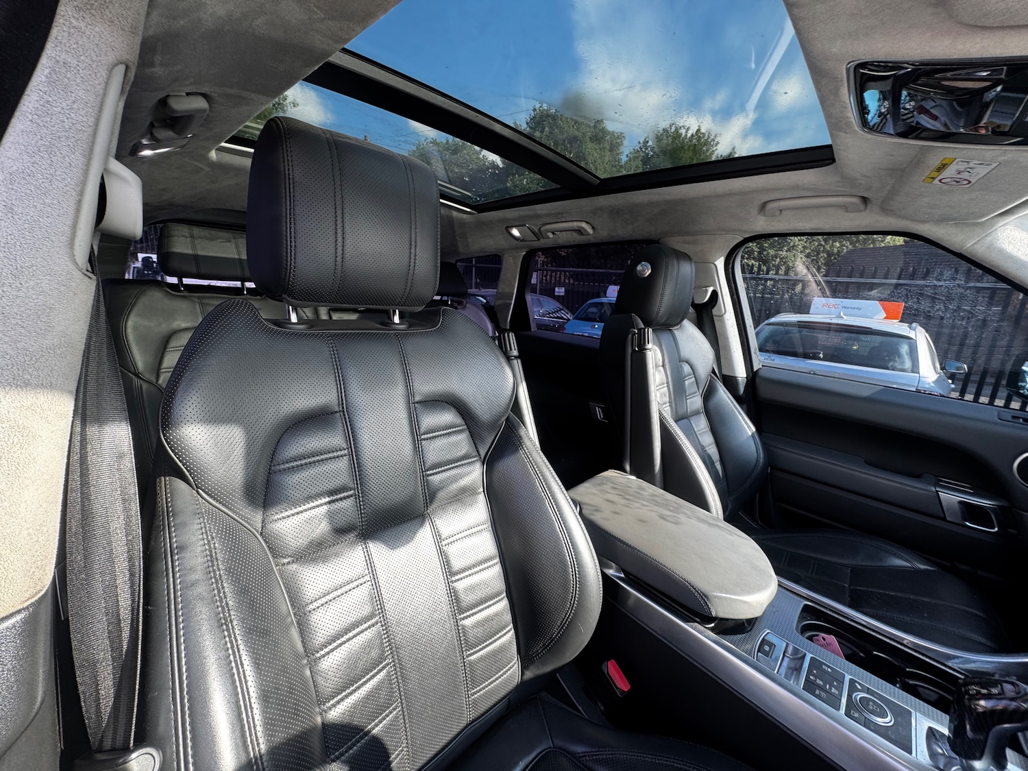 Used Land Rover Range Rover Sport 2014 for sale - 77164250: Photo 9