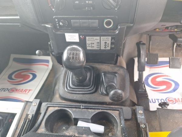 Used Land Rover Defender 110 2015 for sale - 76416560: Photo 11