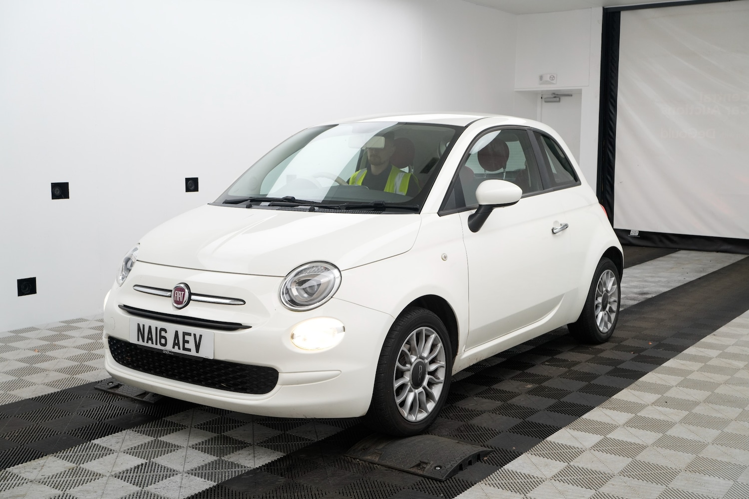 Used Fiat 500 2016 for sale - 76635060: Photo 2
