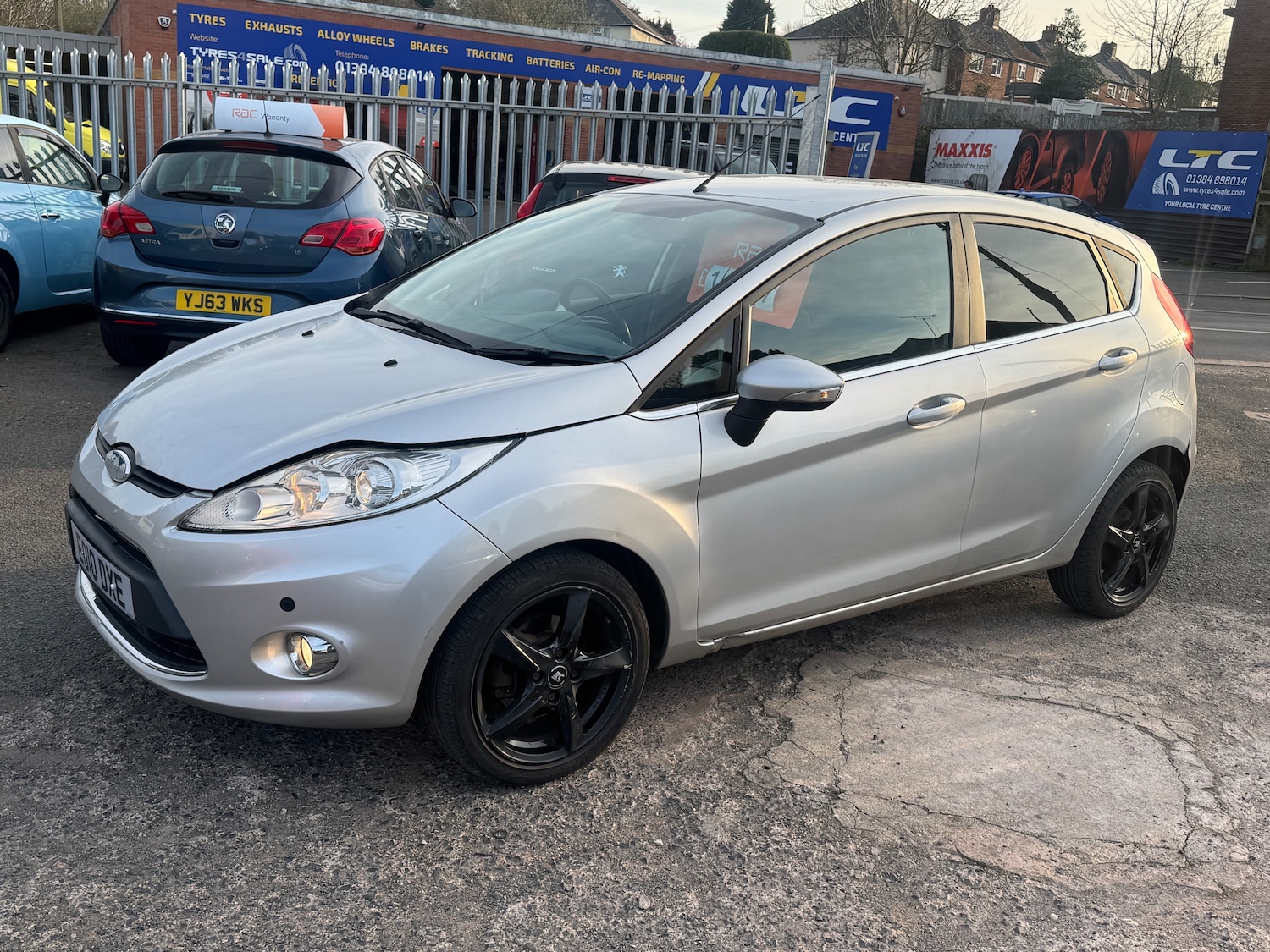 Used Ford Fiesta 2010 for sale - 77971829: Photo 3