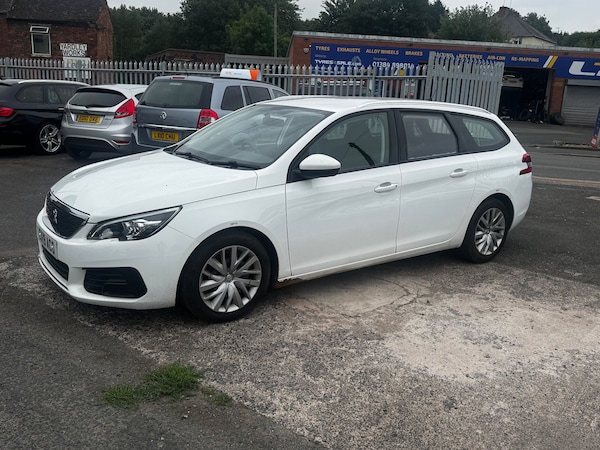 Used Peugeot 308 2019 for sale - 75349010: Photo 4