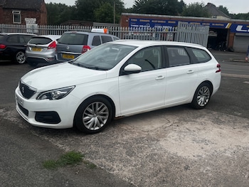 Used Peugeot 308 2019 for sale - 75349010: Photo