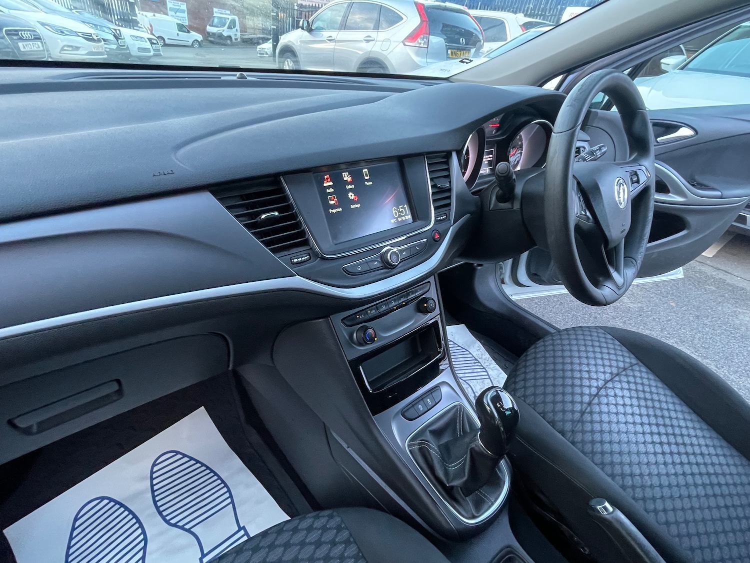 Used Vauxhall Astra 2018 for sale - 76357824: Photo 24