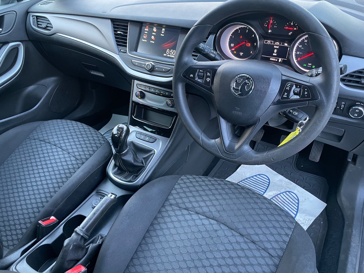 Used Vauxhall Astra 2018 for sale - 76357824: Photo 9