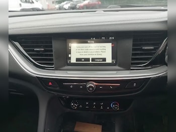 Used Vauxhall Insignia 2018 for sale - 77211671: Photo