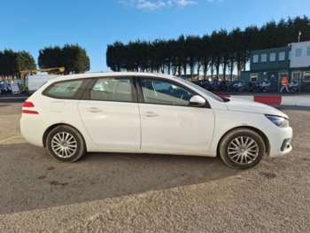Used Peugeot 308 2018 for sale - 74681558: Photo