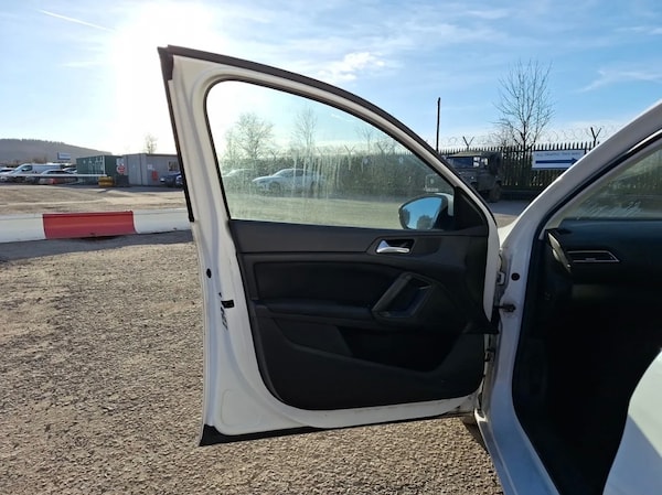 Used Peugeot 308 2018 for sale - 74681558: Photo 7